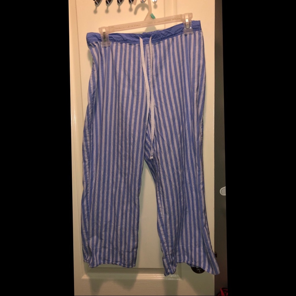 Nautica cropped blue / white striped pajama pants.